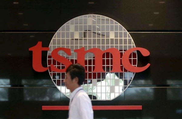 TSMC市值飙升，超过VISA，以4317亿美元跻身全球前十。  第1张