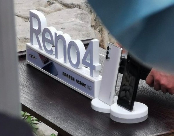 2021全球品牌手机销量排行榜-疑似OPPO  Reno4真机曝光的凸出摄像头设计还是本月发布的。  第1张
